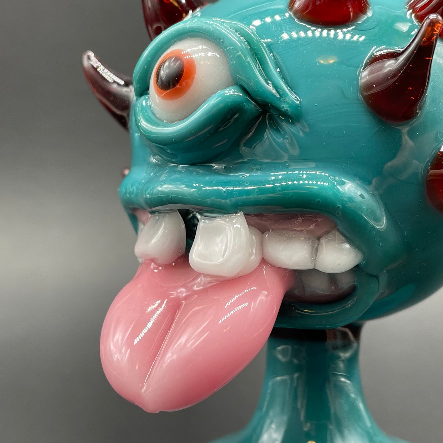 Tongue downdraft incense burner