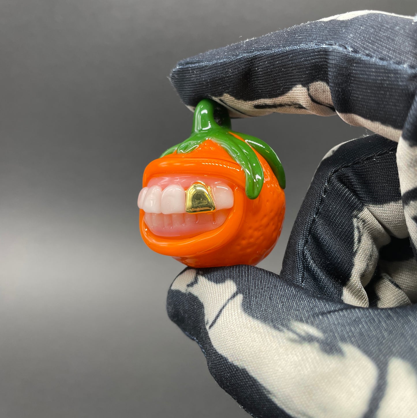 Toothy orange pendant