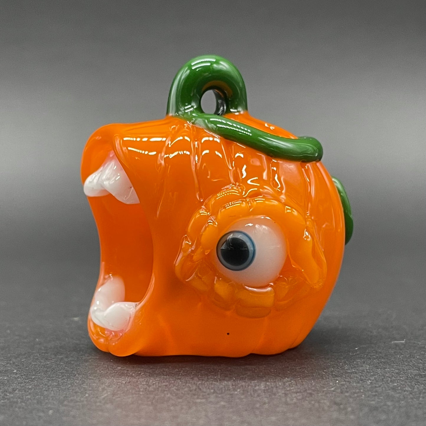 screaming jack-o’-lantern