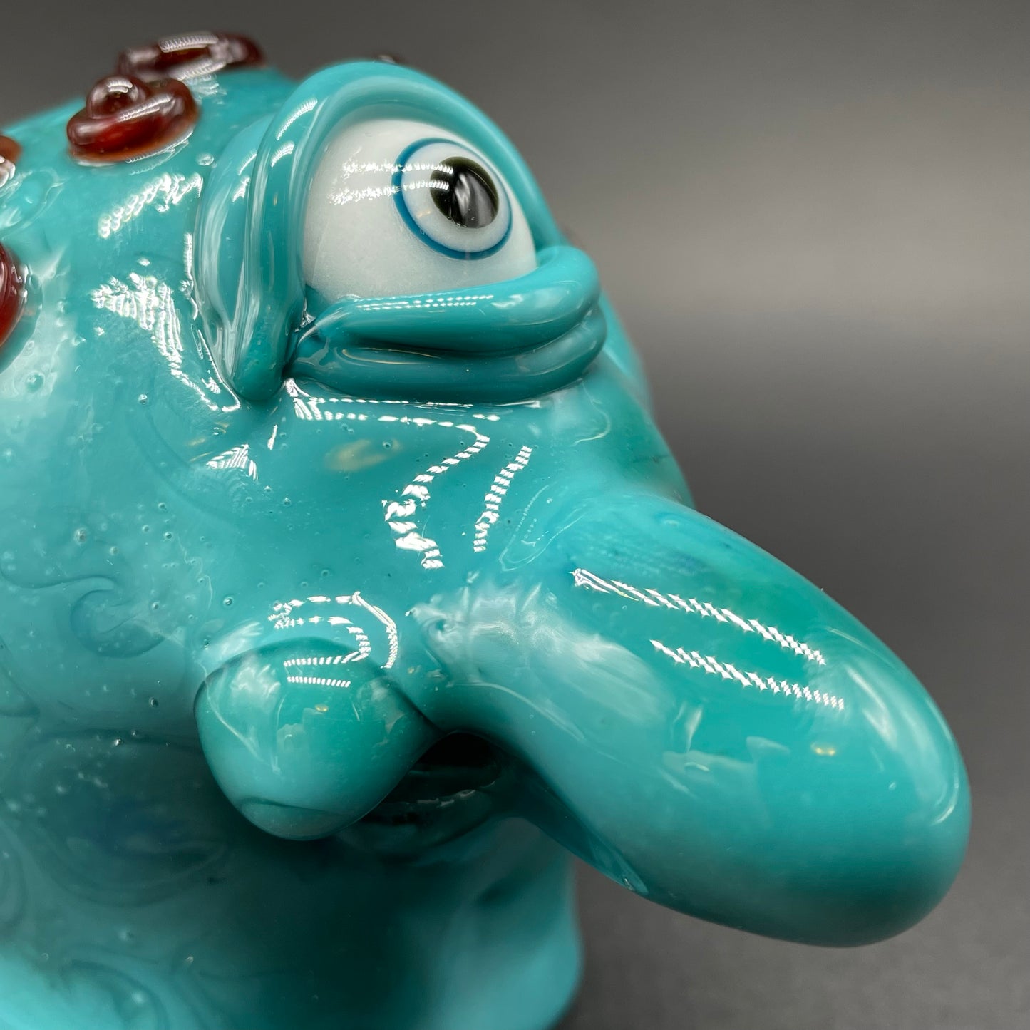Screaming incense burner