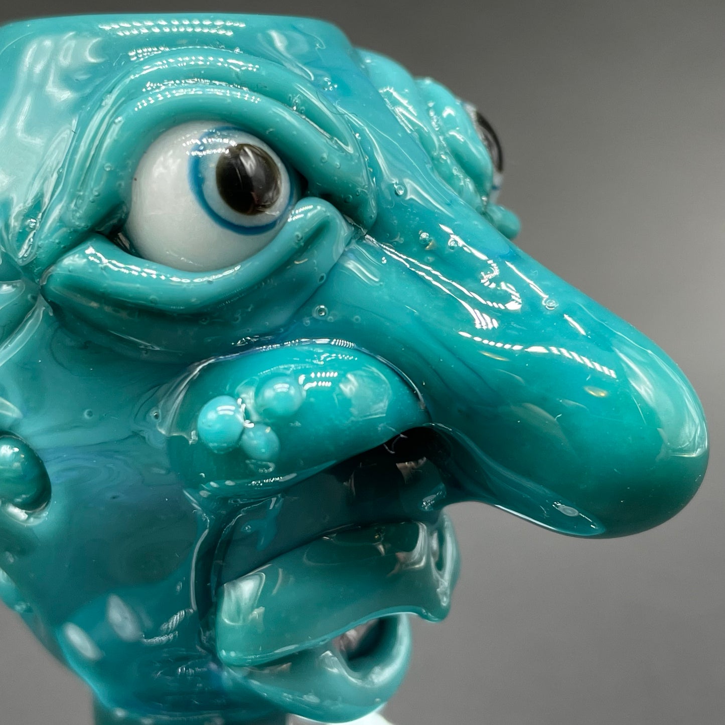 Shnozzle incense burner