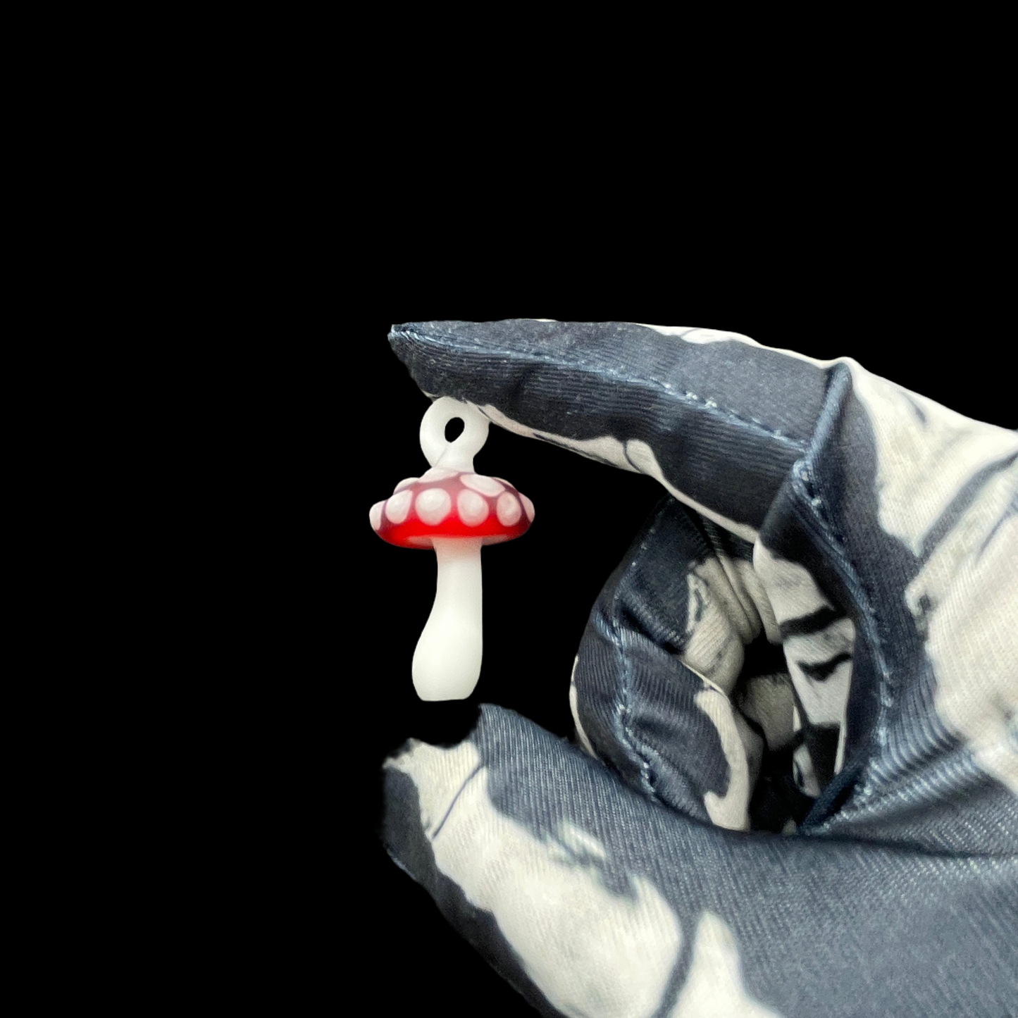 Red mushroom pendant