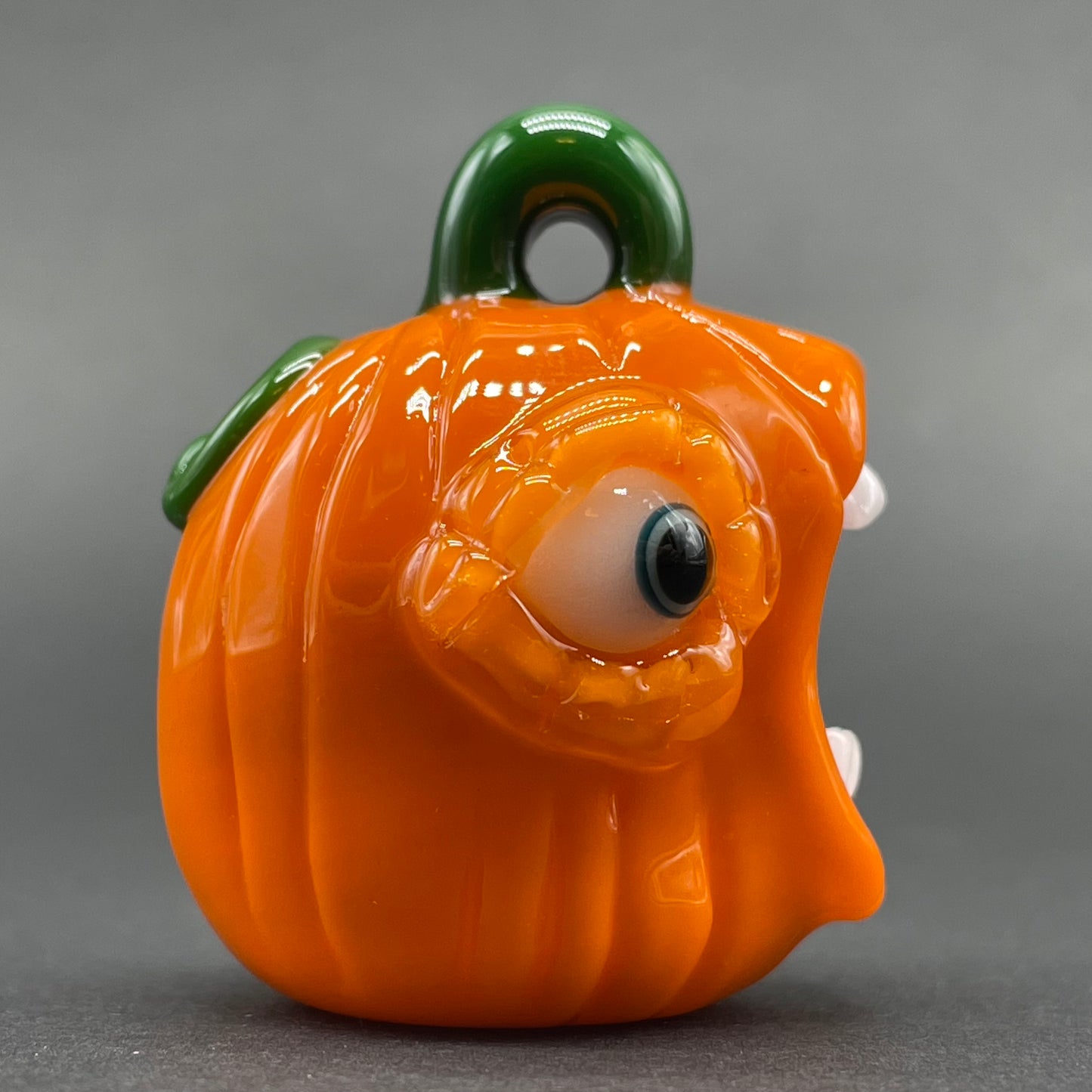 screaming jack-o’-lantern