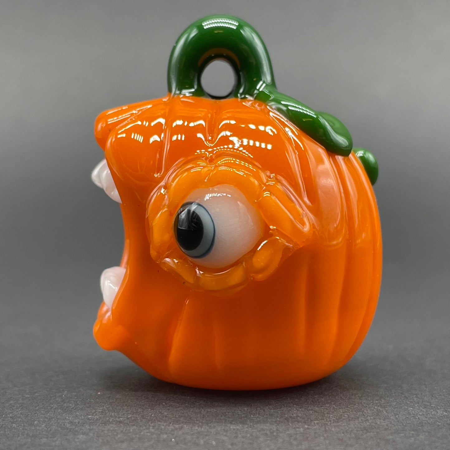 screaming jack-o’-lantern