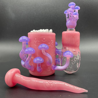 Blush Cleaning Station