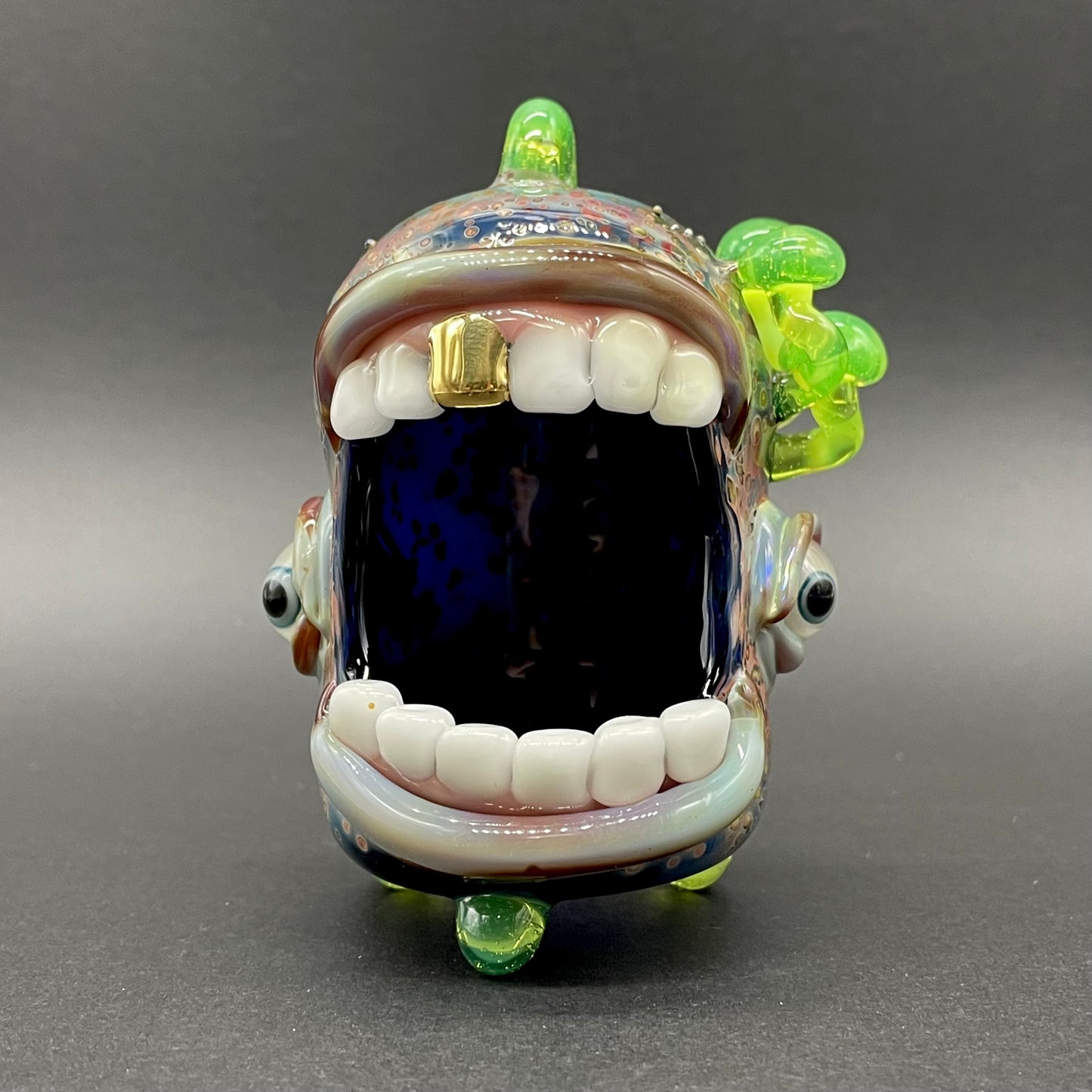 Screaming incense burner