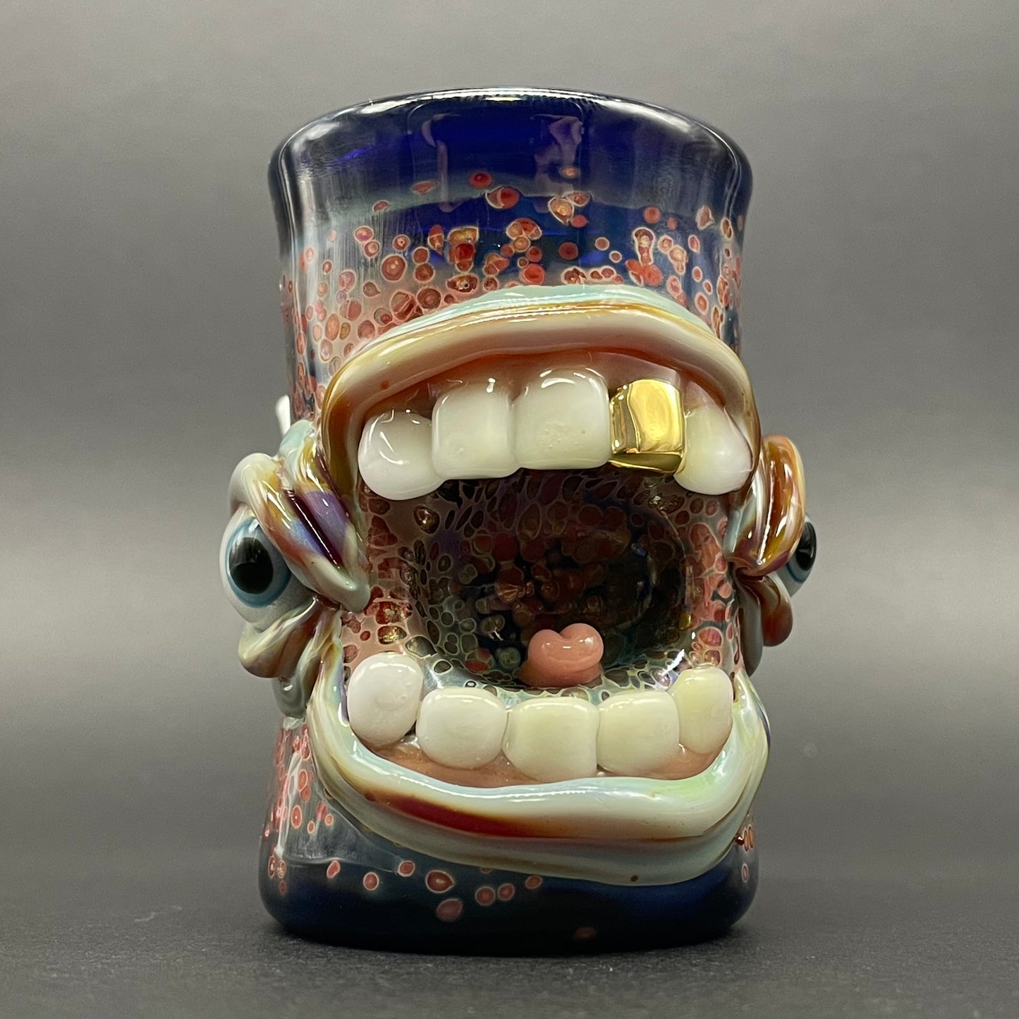 Screaming shot glass