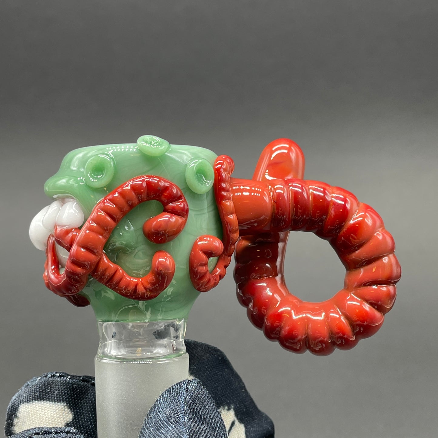 18mm worm food slide