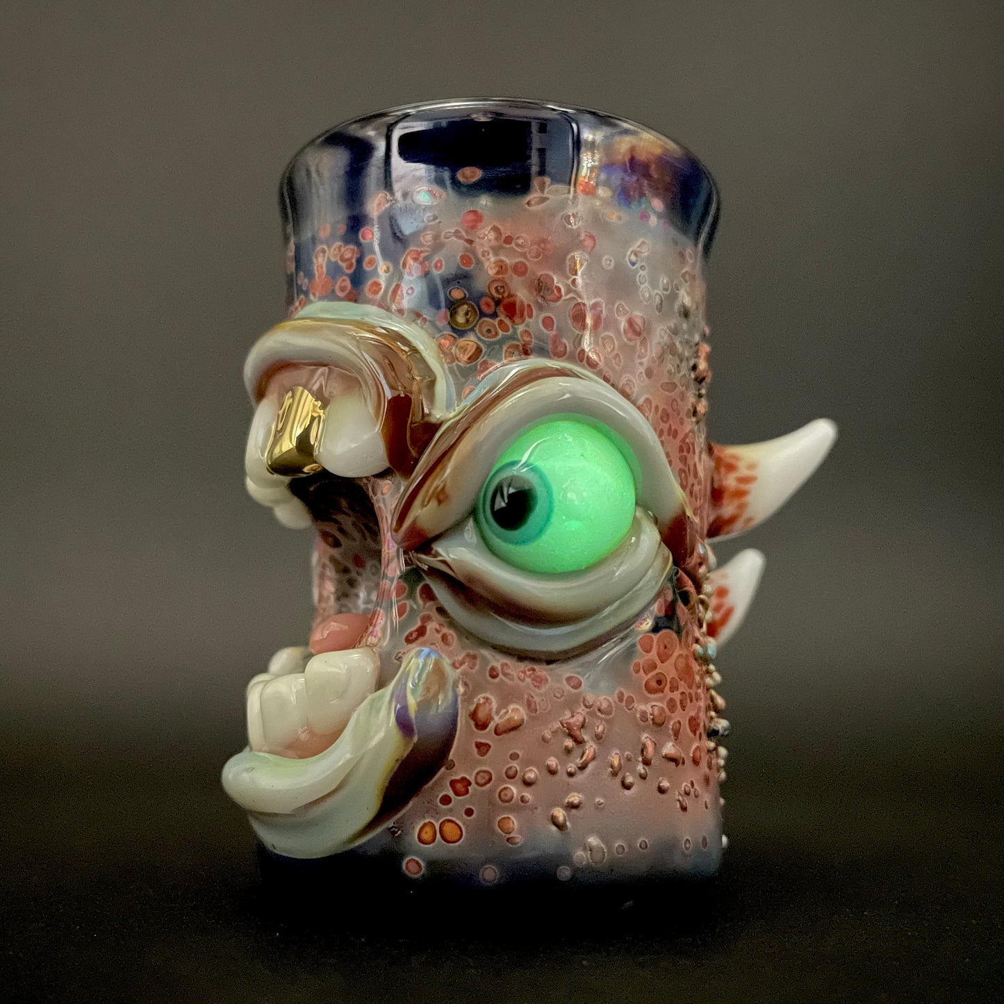 Screaming shot glass