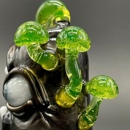 Screaming electrum glass pendant