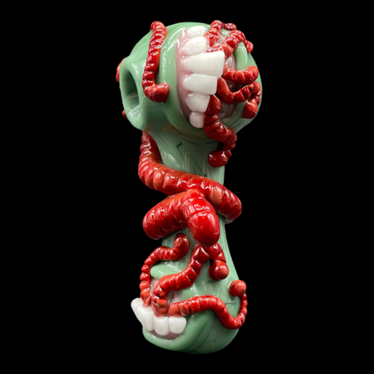 Worm food spoon
