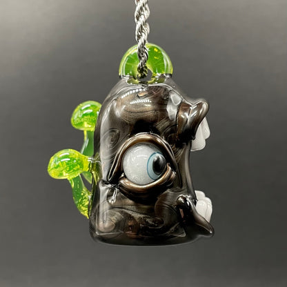 Screaming electrum glass pendant