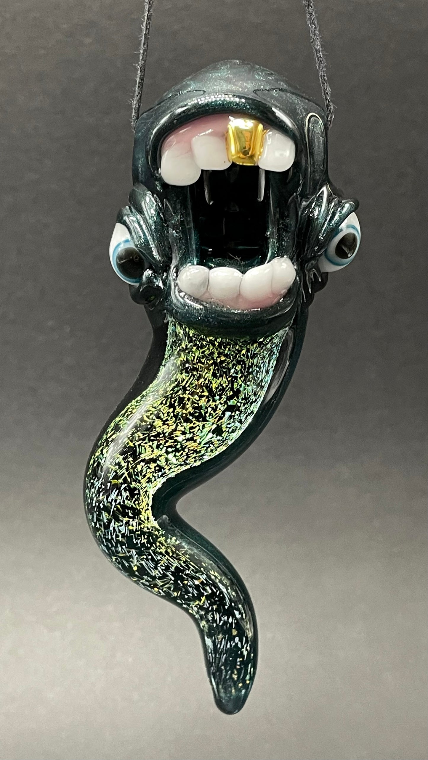 Dichroic tentacle pendant