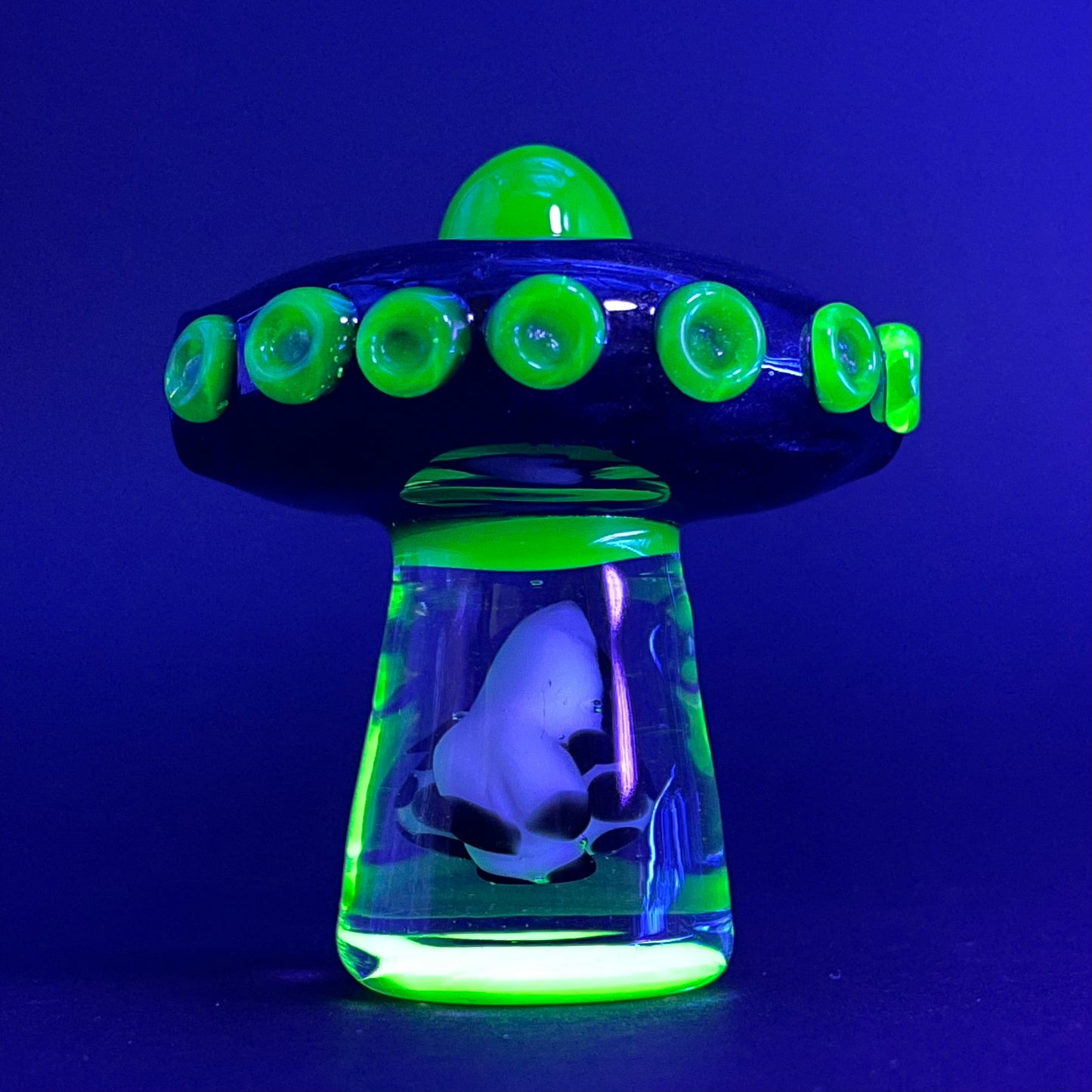 Alien abduction pendant (cow)
