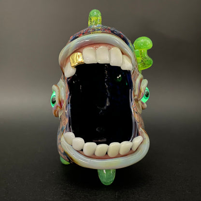 Screaming incense burner