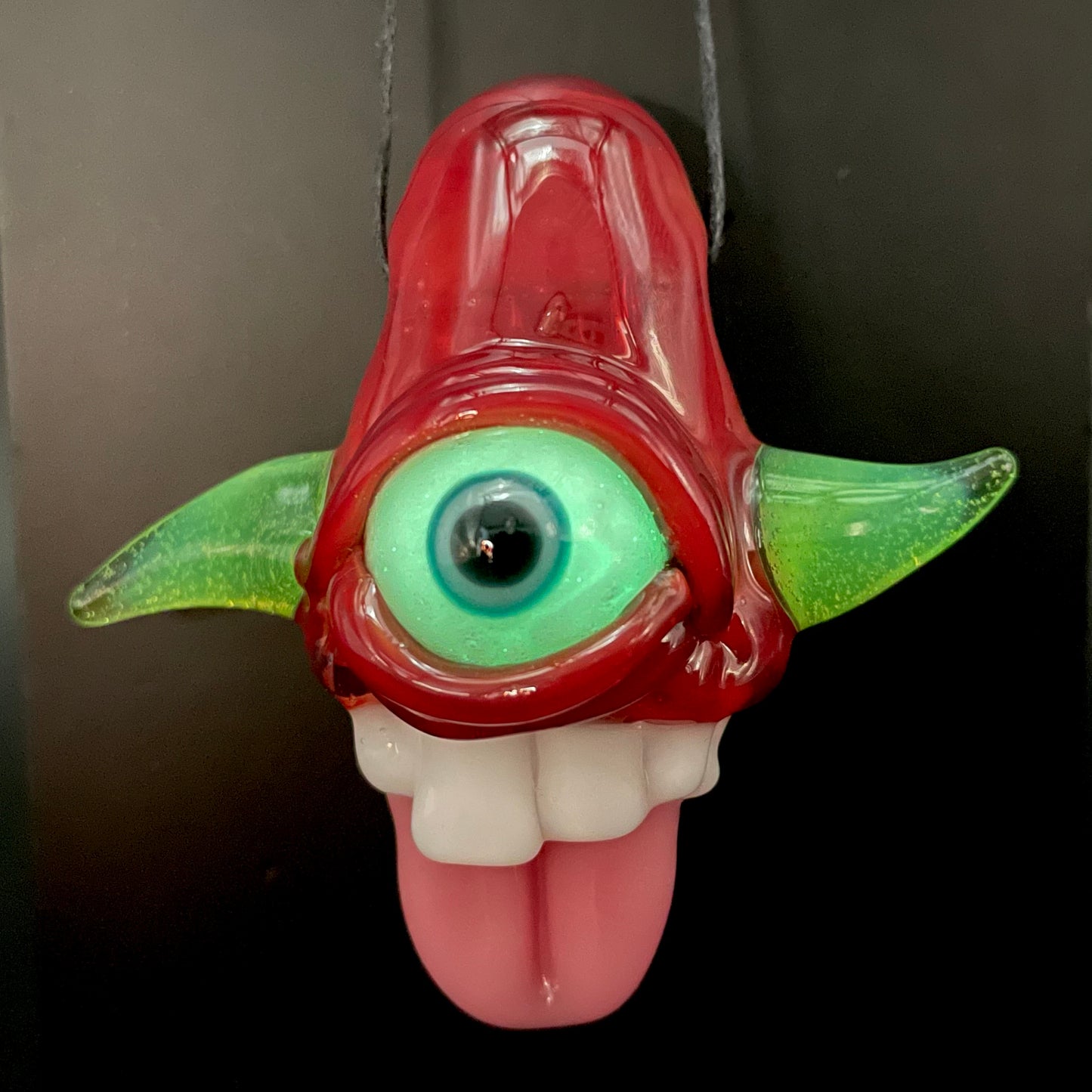 Licky McOneEye glass pendant
