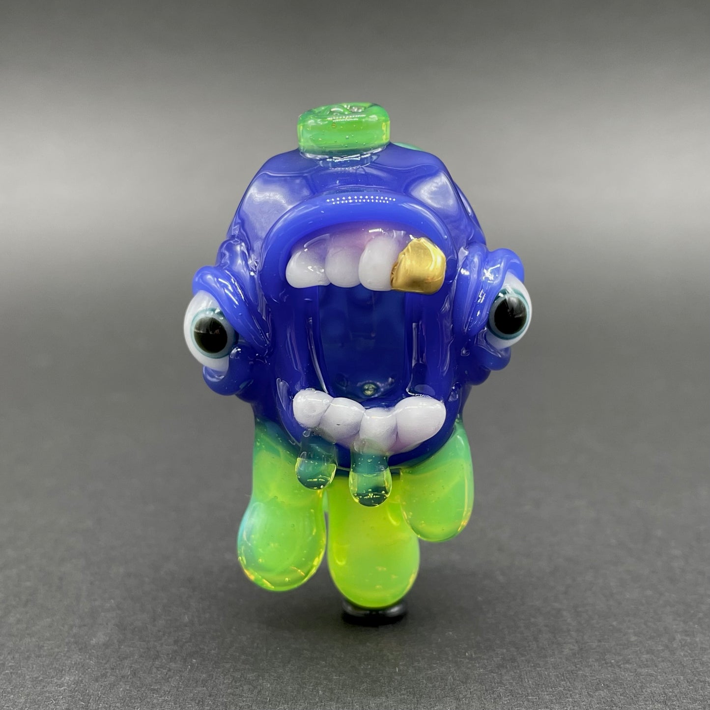 Drippy screamer pendant