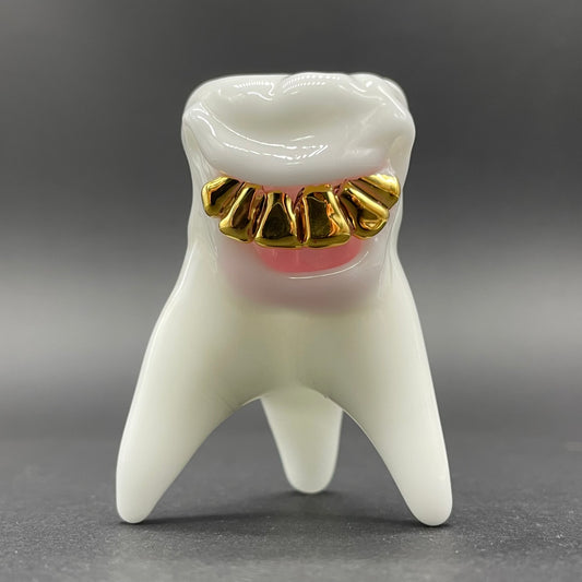 Tooth ache glass pendant