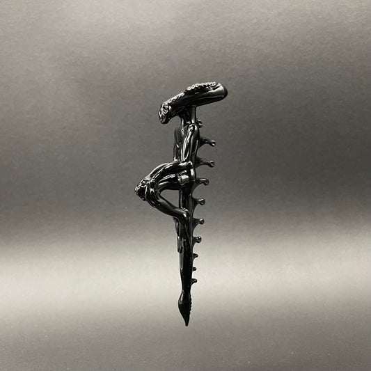 Xenomorph sculpture