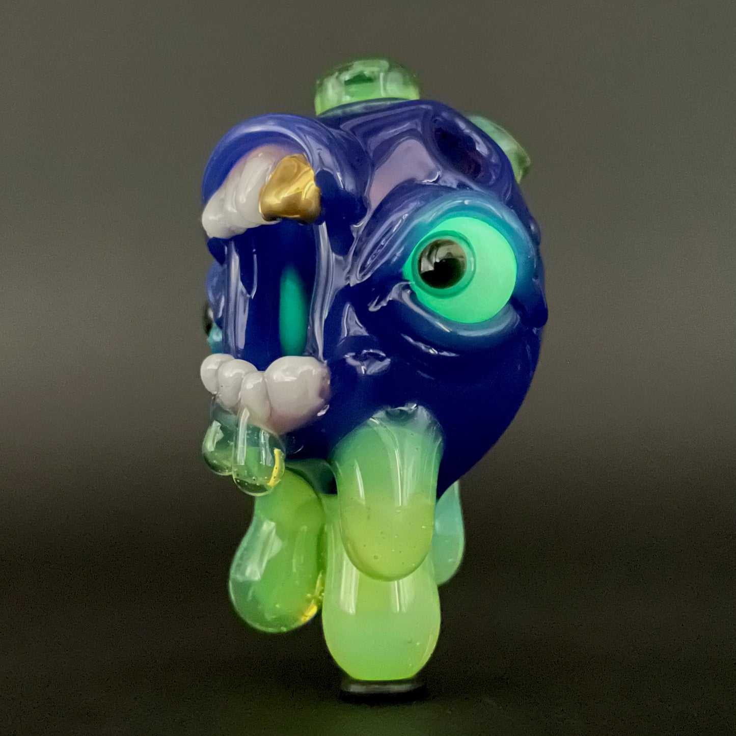 Drippy screamer pendant