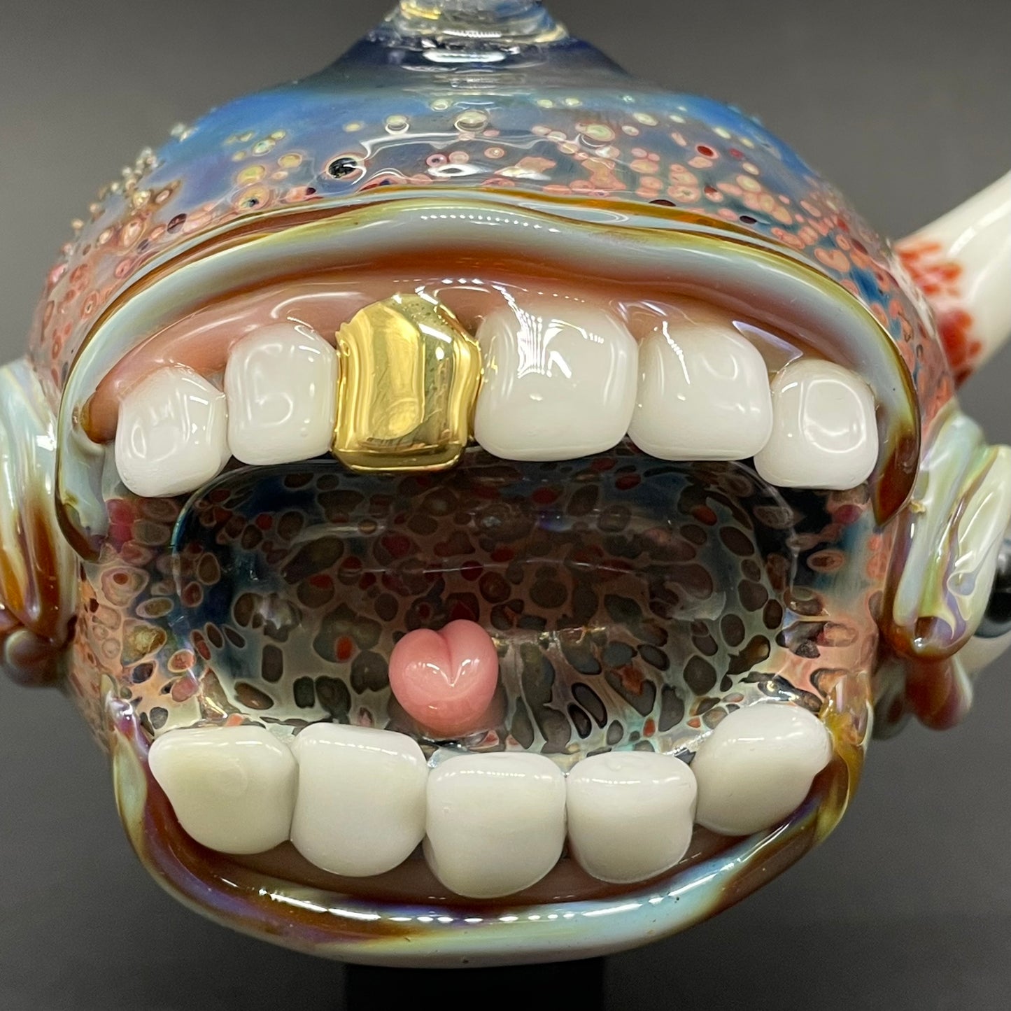 Screaming cyclops ornament