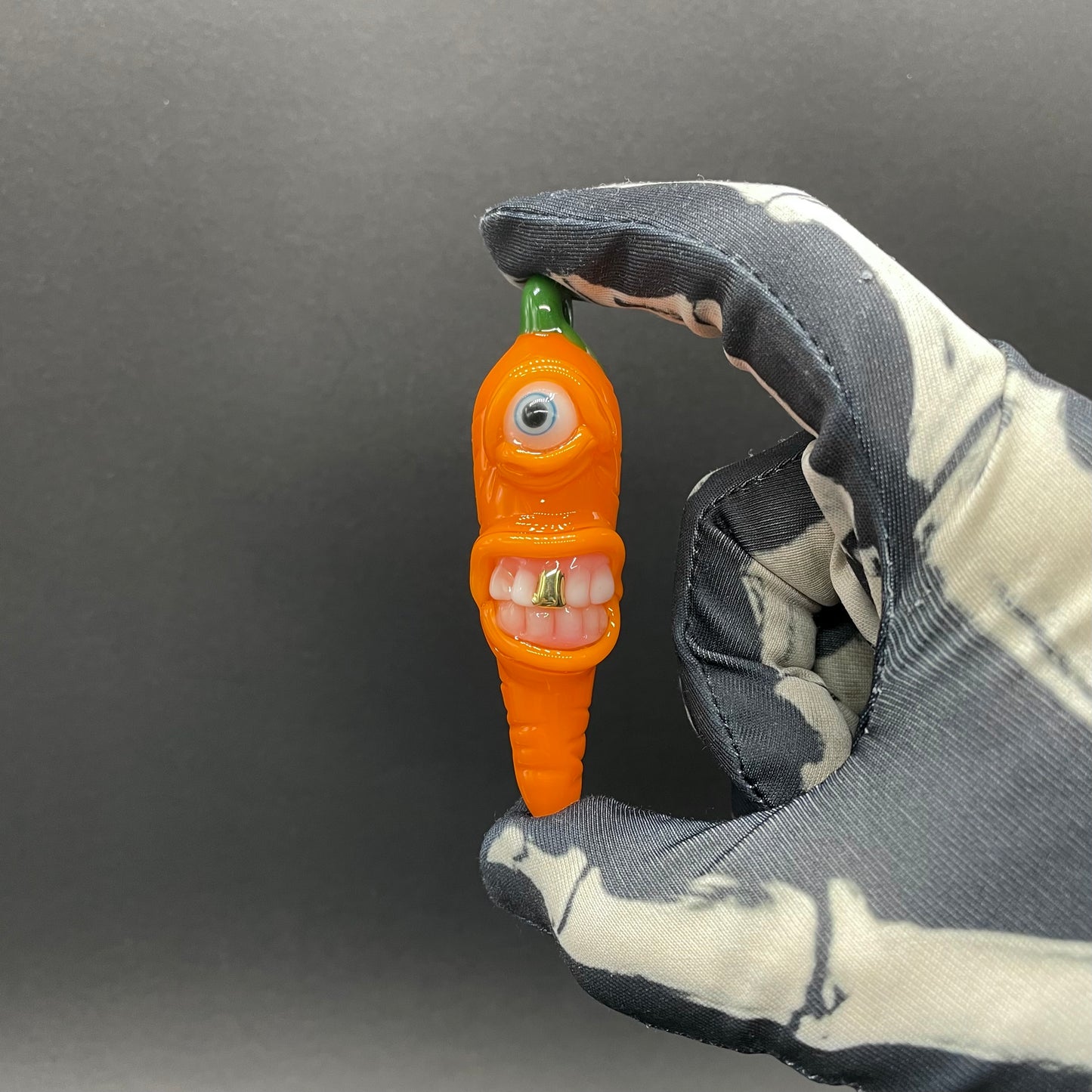 Glass carrot pendant