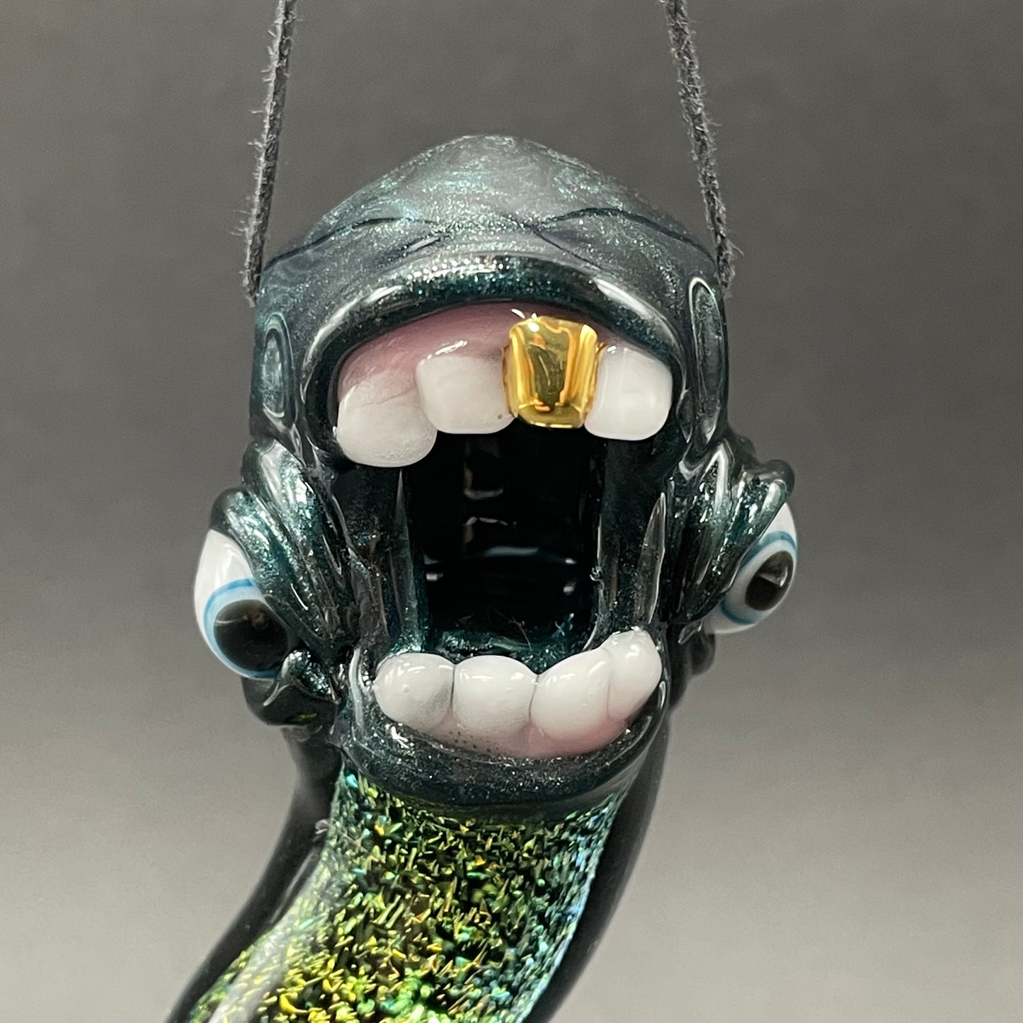 Dichroic tentacle pendant