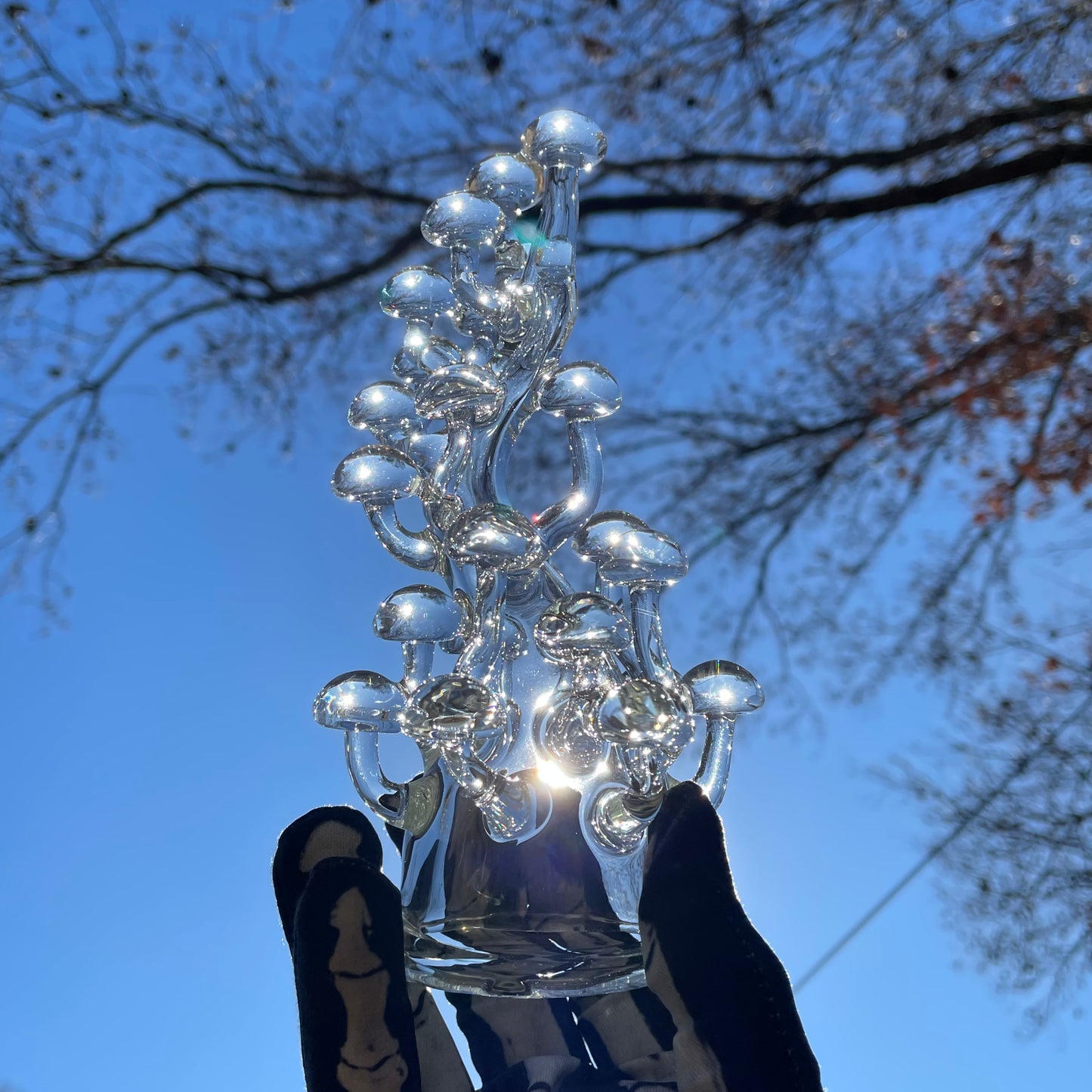 TALL CLEAR GLASS MUSHROOM SCULPTURE