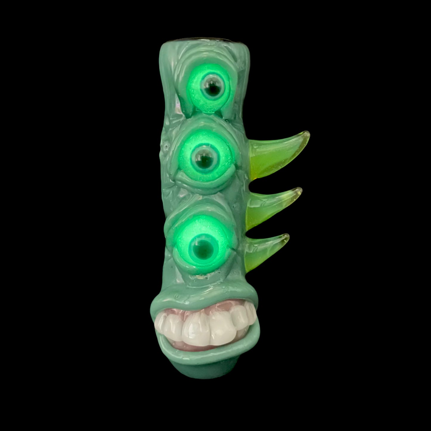 Triclops Chillum