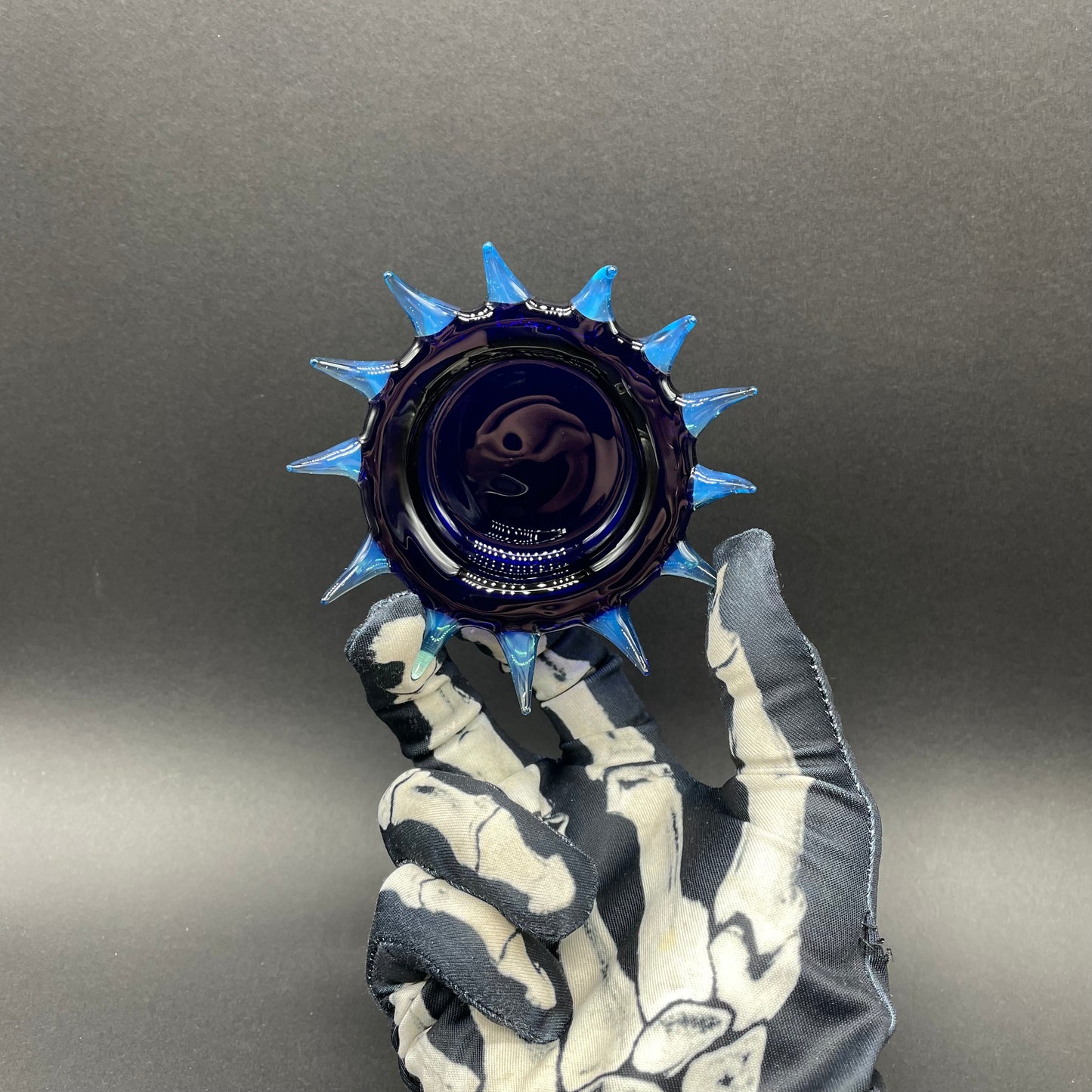Spiny ashtray