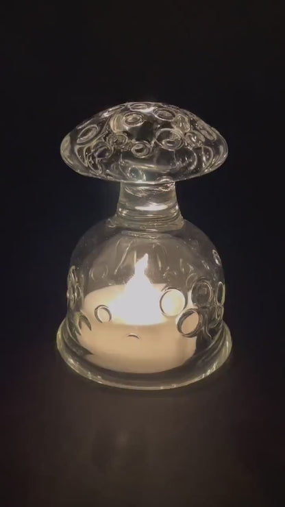 Votive mushroom light