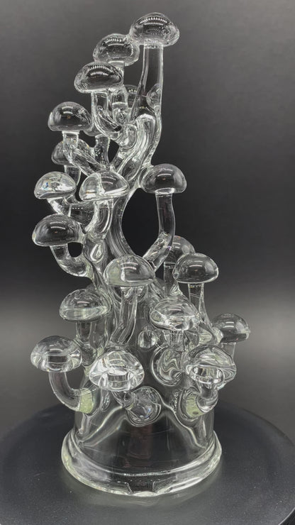 TALL CLEAR GLASS MUSHROOM SCULPTURE